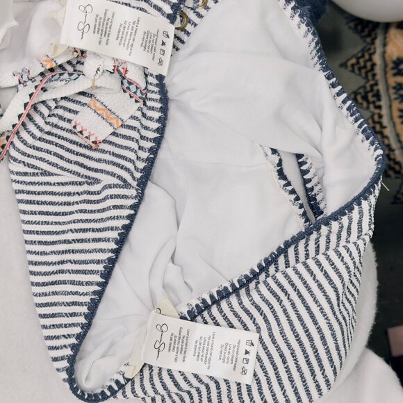 JESSICA SIMPSON Women's Swimsuit Multi Geometric Bikini Top Size L Bottom Size L - Picture 6 of 9